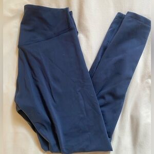 Lululemon Wunder Under Smoothcover